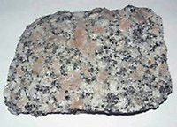 Ett litet foto av den magmatiska bergarten granit.